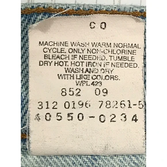 Vintage Levis Orange Tab Jeans Mens 42x32 Light Blue Relaxed Tapered Made In USA - Picture 9 of 12
